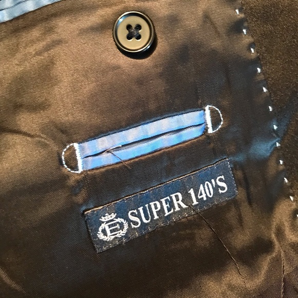 Eleganza Platinum Tuxedo coat - Picture 14 of 17